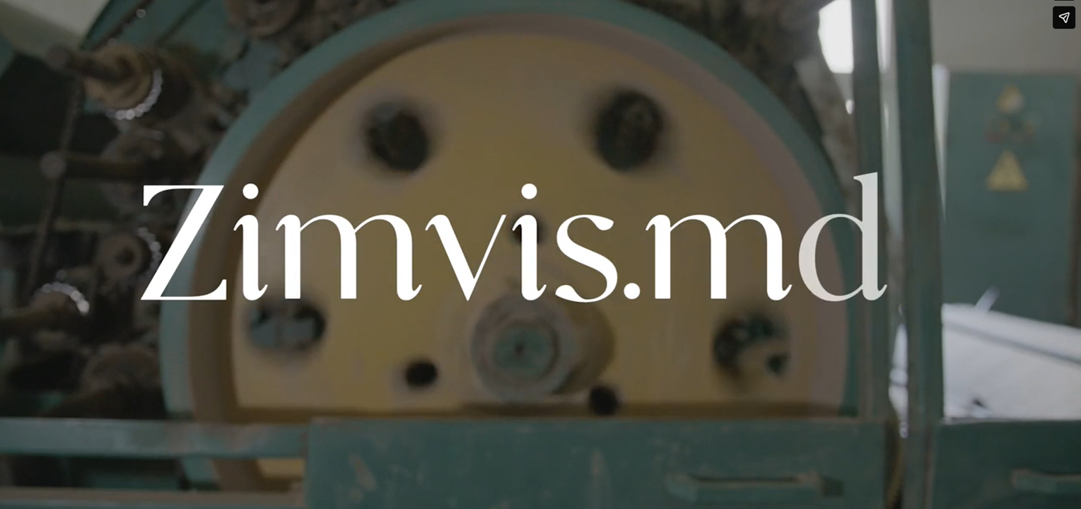 Încarcă clipul video: 